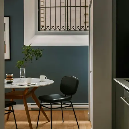 Sonder By Marriott Bonvoy Le Victoria Apartments Old Montreal-3